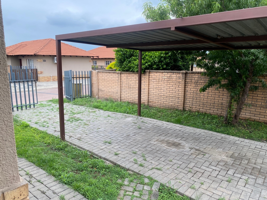3 Bedroom Property for Sale in Waterkloof North West
